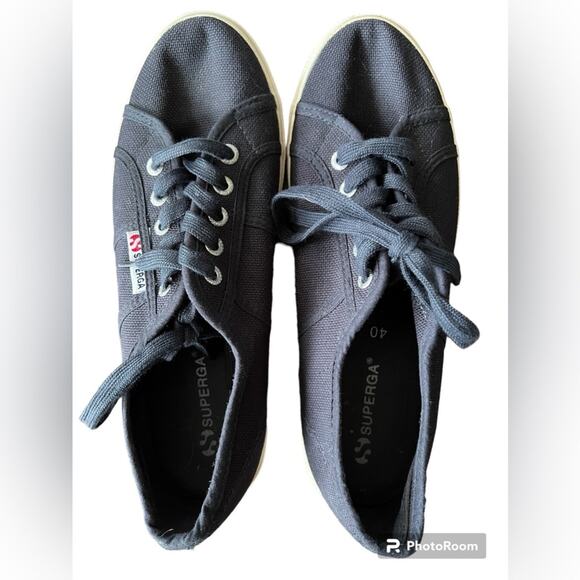 Superga Ladies Sneakers Size 9 - Picture 2 of 3